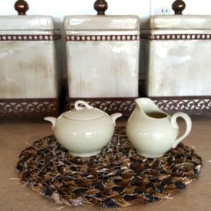Pottery Look Sugar and Creamer Set